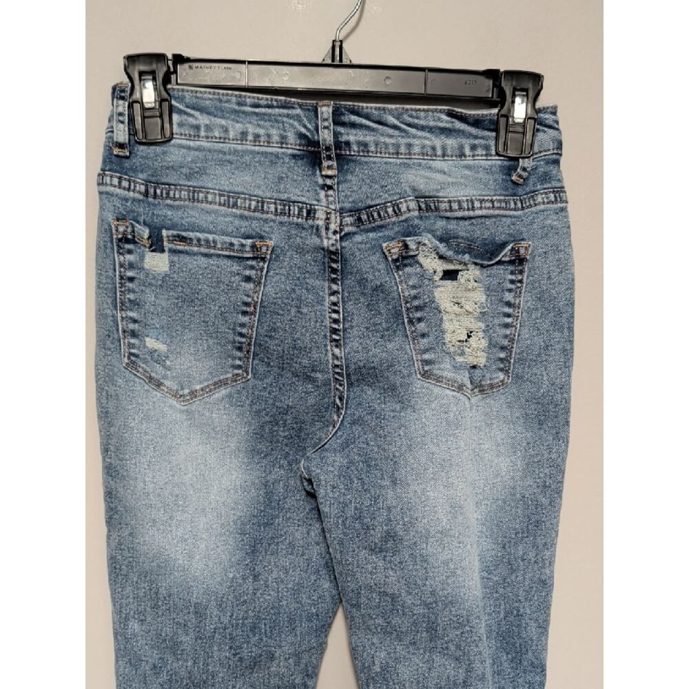 SHEIN Light Blue Distressed High-Rise Skinny Jeans - Picture 5 of 7